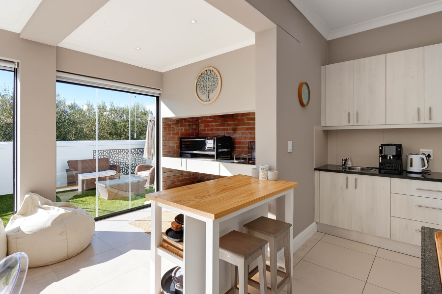 3 Bedroom Property for Sale in Croydon Olive Estate Western Cape